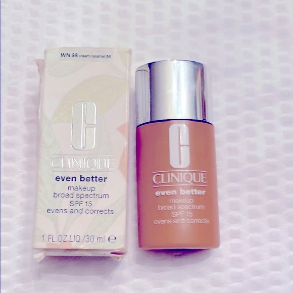 Clinique Even Better Makeup Broad Spectrum SPF 15 - Cream Caramel WN98 - Picture 1 of 8